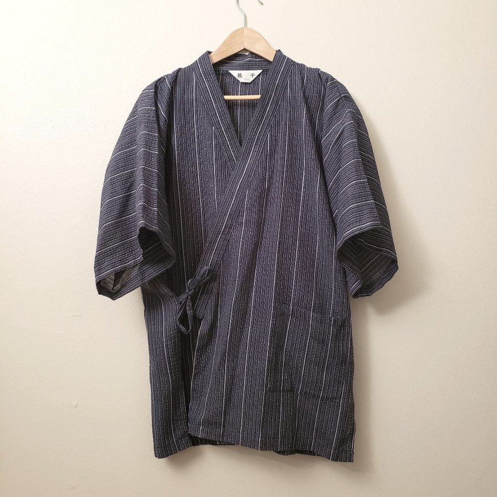 DON QUIJOTE HAWAII Jin Bei set in Blue, Men's Small - Includes Shorts